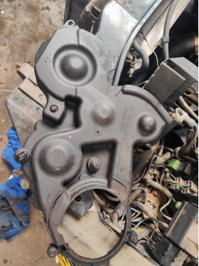 Citroen C4 (2004 - 2010)  капак ангренажен ремък 20 евро 0884333269 VOLVO C30, S40 II, V50; CITROEN BERLINGO, BERLINGO MULTISPACE, C2, C3 I, C3 II, C3 PICASSO, C4, C4 GRAND PICASSO I, C4 I, C5 II, C5 III, JUMPY II 1.4D/1.6D/1.8D 02.02 CITROEN FIAT FORD MAZDA  MINI PEUGEOT VOLVO