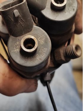 OPEL MOVANO A,1.9D 09.99-1.9D 09.99 дюза дюзи цена 100 лева бр Ем Комплект 0884333269 VIVARO A; RENAULT ESPACE IV, LAGUNA I, LAGUNA II, MASTER II, MEGANE I, MEGANE I CLASSIC, MEGANE I COACH, SCENIC I, TRAFIC II