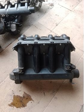 Mercedes Vito 6110902537 всмукателен колектор  50 лв Ем Комплкект 0884333269