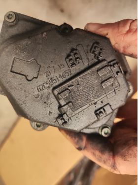 Volkswagen TRANSPORTER V (2003 дроселова клапа 50 евро 0884333269 VW CRAFTER 30-35, CRAFTER 30-50, MULTIVAN T5, TOUAREG, TRANSPORTER T5 2.0D/2.5D 01.03-08.15