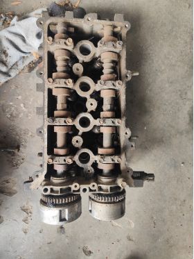 Hyundai i20 -20 1.2 PETROL 63KW (86 HP)  глава 300 евро Ем Комплект 0884333269 56Q1-хюндай-и20-вариатори-вал