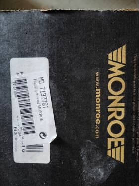 MON71377ST-джип-гранд-чероки-амортисьор-павл-кути