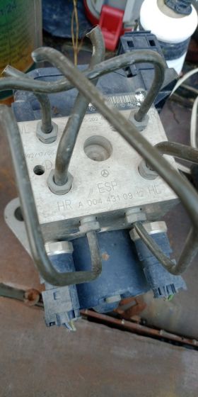 Mercedes-Benz A-Class W168 ABS ESP абс модул 100 евро 0884333269 A0044310912