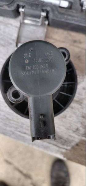 Citroen BERLINGO (1996-) регулатор налягане 50 евро 0884333269 CITROEN BERLINGO, C4 I, C5 I, C5 II, C8, EVASION, JUMPER I, JUMPER II, JUMPY I, XANTIA, XSARA, XSARA PICASSO; FIAT SCUDO, ULYSSE; LANCIA PHEDRA 2.0D/2.2D 06.98-